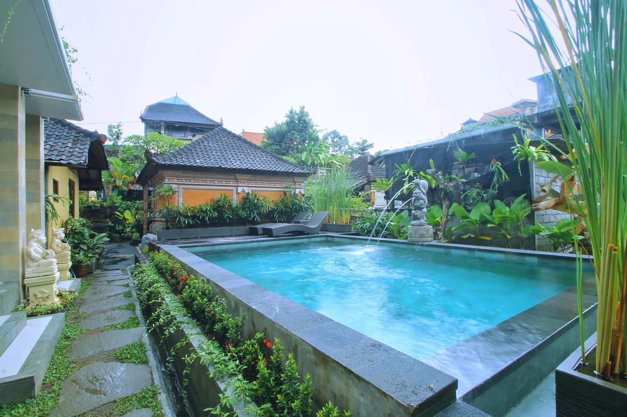 Dewi Putri House Hotel Ubud  Ngoại thất bức ảnh